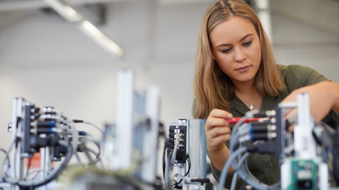Where are the best Opportunities for Electrical Engineers?